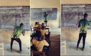 Attitude et inspiration : le professeur qui enseigne l'informatique au Ghana avec un tableau et une craie