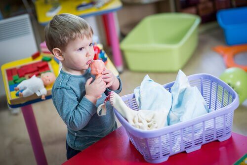 enfant qui joue