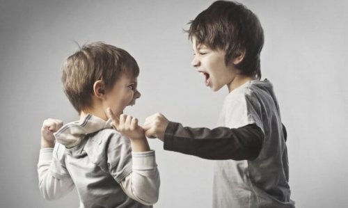 traumatisme infantile prédisposant à la psychose