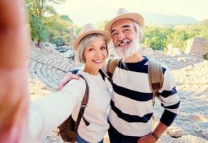 Les gens sont souvent plus heureux à l'âge médian