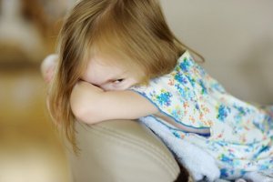 Psychopathie infantile : symptômes, causes et traitement