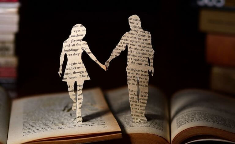 couple de personnes intelligentes