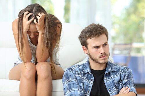 abus émotionnel et anxiété au sein d'un couple