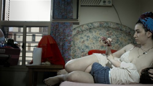 alanis et son message féministe