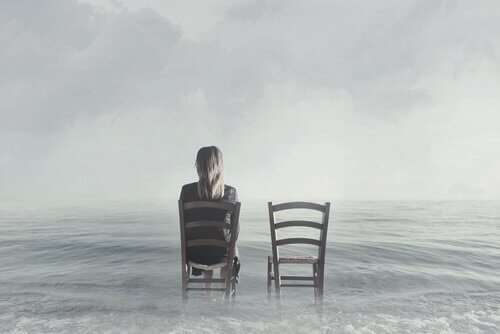 femme assise