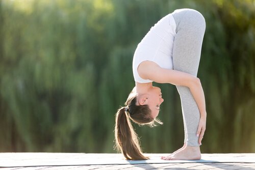 uttanasana