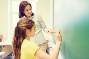 Mathématiques : que faut-il savoir pour résoudre des problèmes ?