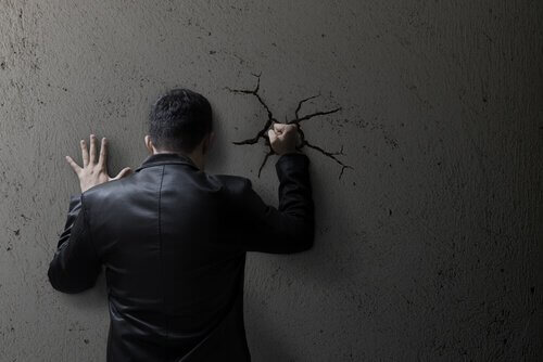 homme en colère