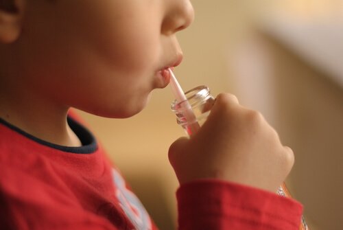 Le lien entre consommation de sodas et agressivité chez les enfants