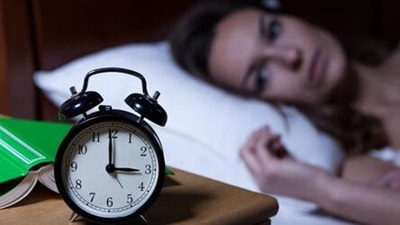 lien entre manque de sommeil et anxiété