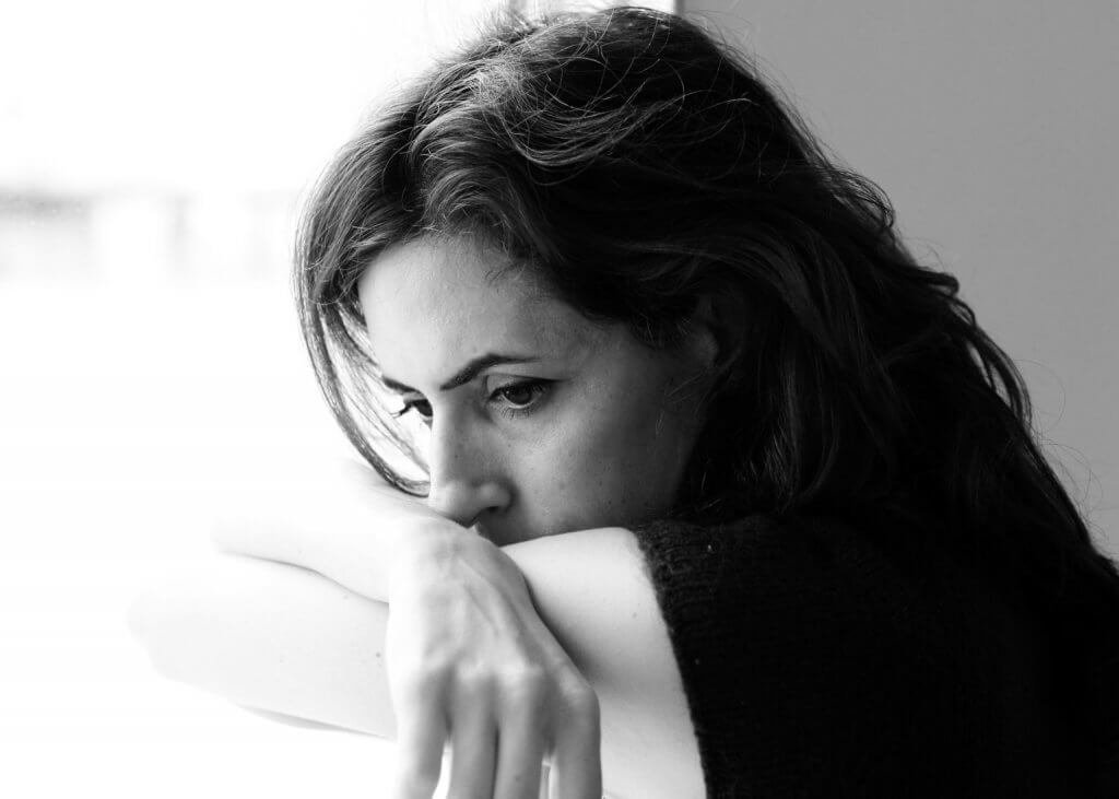 femme pensant à l'impuissance active
