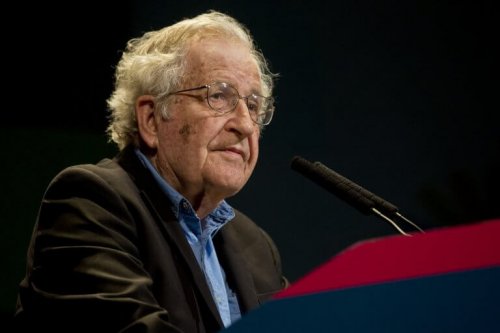 Noam Chomsky et la post-vérité