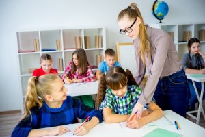 Adaptations des programmes scolaires : quels sont les différents cas de figure ?
