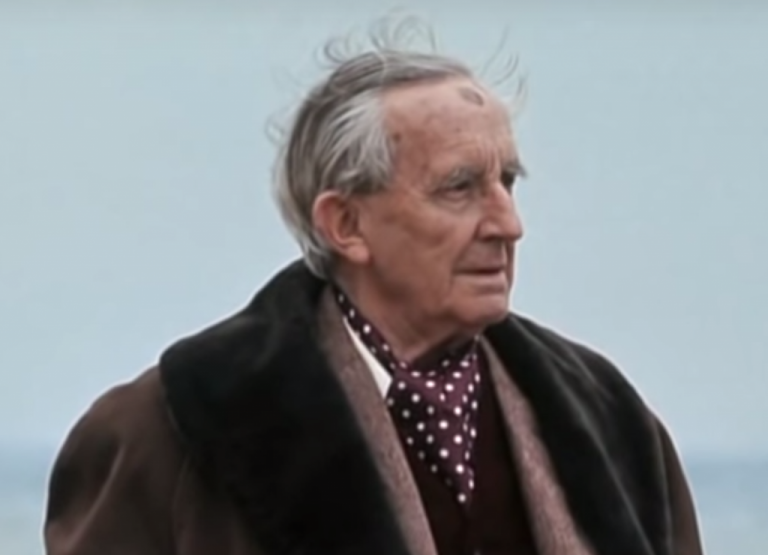 J.R.R. Tolkien, une vie de film