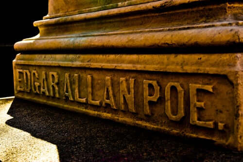 monument d'Edgar Allan Poe