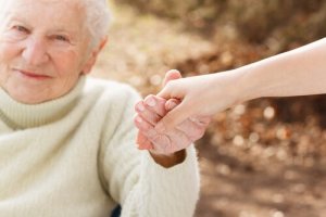 Les soins accordés aux personnes dépendantes