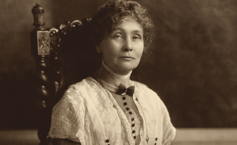 Emmeline Pankhurst : biographie d'une suffragette leader