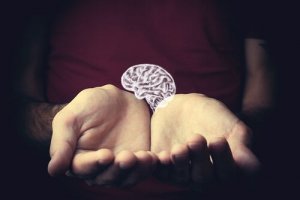 Épidémiologie différentielle: pourquoi l'intelligence prédit la longévité?