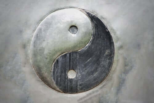 Yin et Yang: le principe de la dualité de l’existence