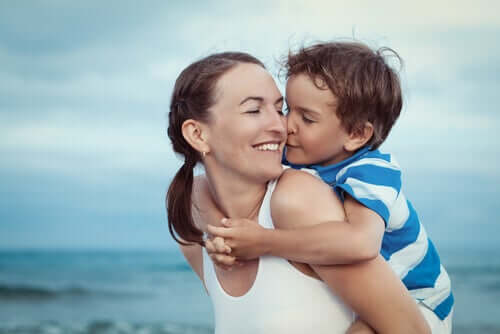 L'amour inconditionnel entre une mère et son enfant