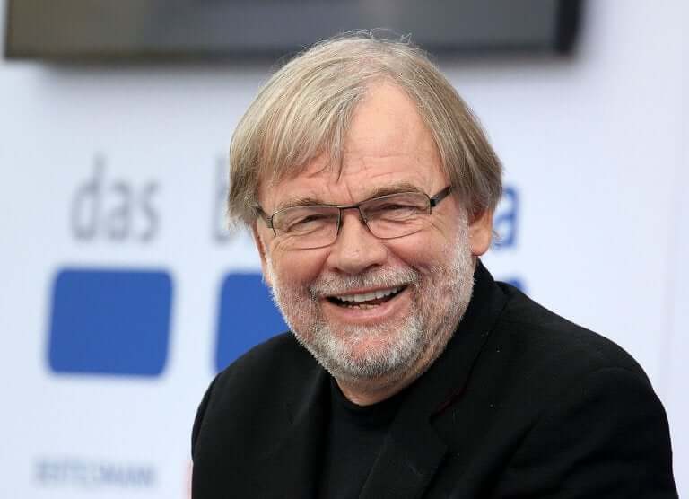 Une photo de Jostein Gaarder, l'auteur du roman Le Monde de Sophie