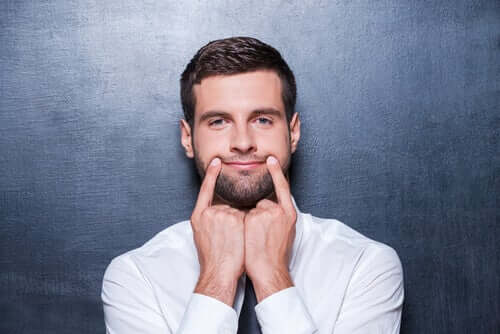 Le sourire faux, ou le langage non verbal qui bloque la communication