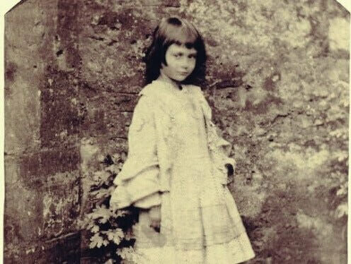 Une photo d'Alice Liddell prise par Lewis Carroll