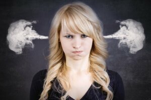 Critiques, plaintifs et ruminants : voir la paille dans son œil et la poutre dans celui d'un autre