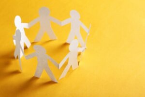 Origines, caractéristiques et concepts de la psychologie communautaire