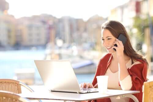Une femme chez les knowmads