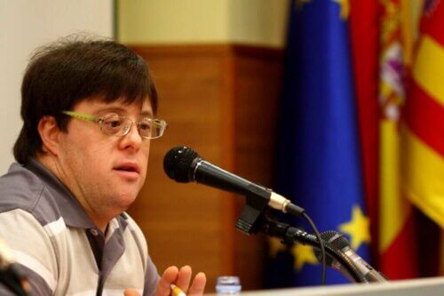 Pablo Pineda parle de la trisomie 21 et de l'éducation