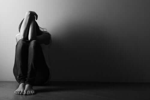 6 signes indiquant qu'une personne pense au suicide