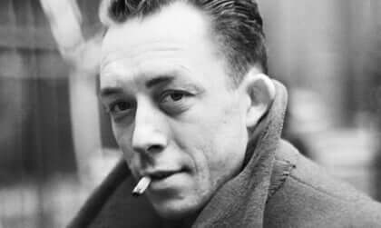 Albert Camus, la biographie de l'inoubliable auteur de "La peste"