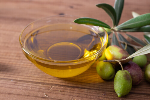 L'huile d'olive est une source de gras saine pour le cerveau