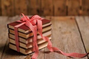 Si vous aimez quelqu'un, offrez-lui un livre