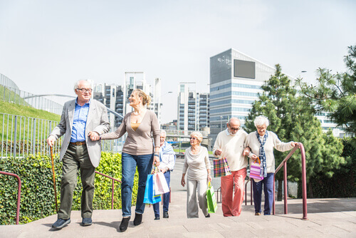 Les villes "age-friendly" : des villes adaptées aux personnes âgées et tournées vers le bien-être