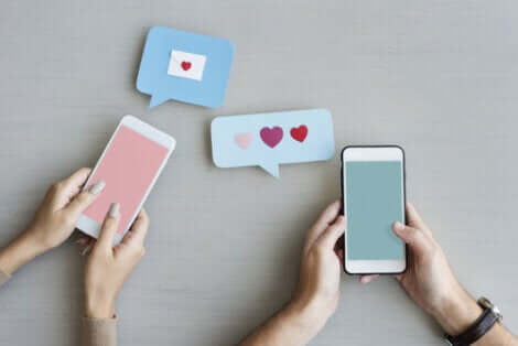 L'amour en période de pandémie et les applications de rencontre.