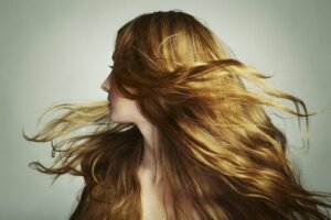 Syndrome de Raiponce : symptômes, causes et traitement