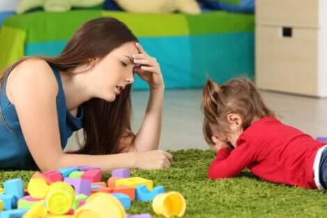 Les dangers du parent permissif.