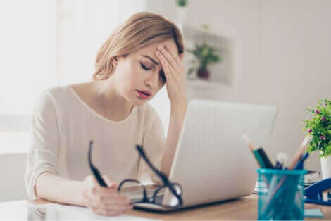 La fatigue peut donner lieu à un fort sentiment de solitude.