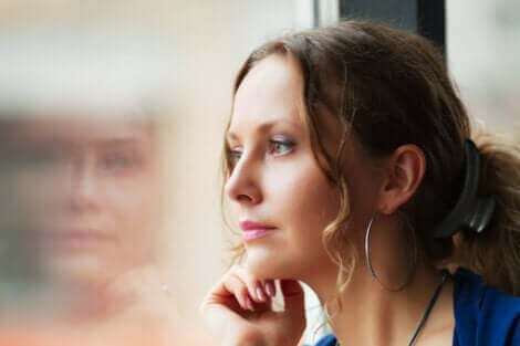 Une femme devant accepter les réalités.