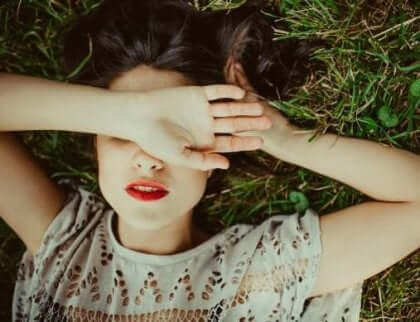 Il faut apprendre de ses erreurs pour reprendre sa vie en main.