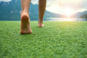 Exercice de grounding pour réduire l'anxiété