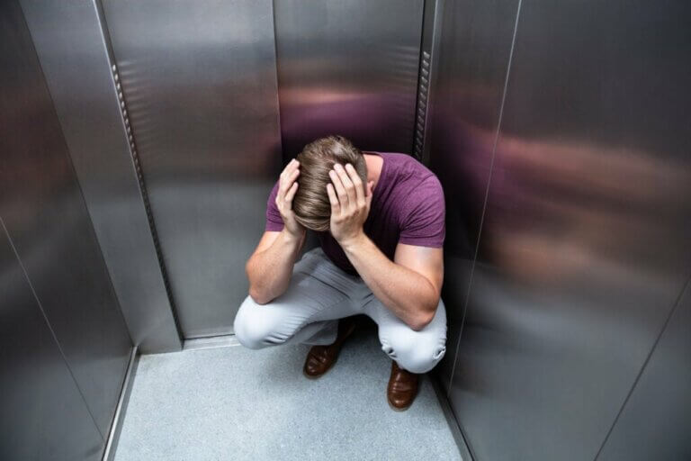 Tout ce qu’il faut savoir sur la phobie des ascenseurs