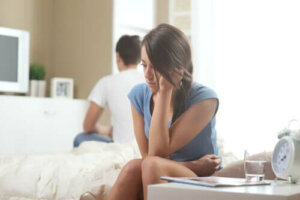 Attachement anxieux ou partenaire insaisissable ?