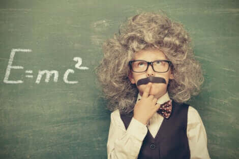 Einstein, une personne intelligente.