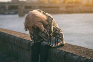 Les impacts psychologiques du chômage de longue durée