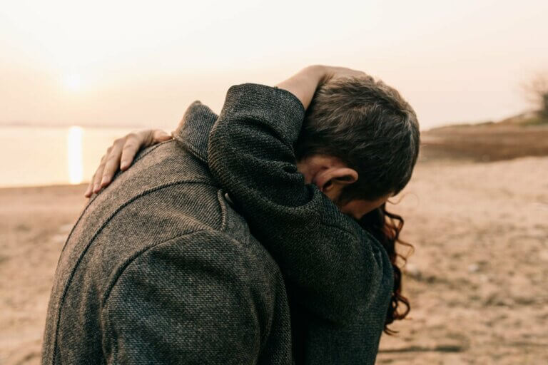 Intimité : faire confiance et donner. 