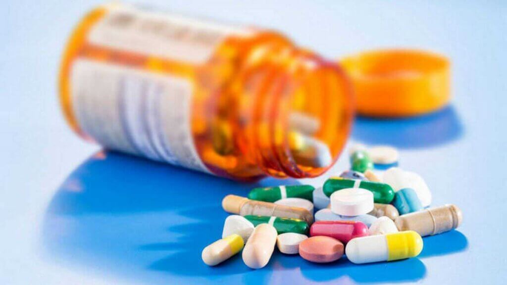 L'akathisie est un effet secondaire de certains médicaments.