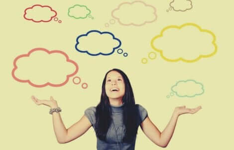 L'explication du biais rétrospectif.